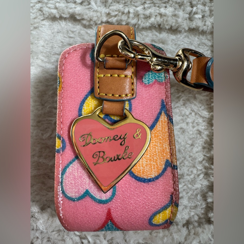 Dooney & Bourke Vintage Monogram Cell Phone Case Holder Pink Hearts Wristlet